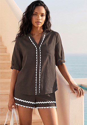 Contrast Trim Button Up Blouse product image (W10127.BRWH.1)