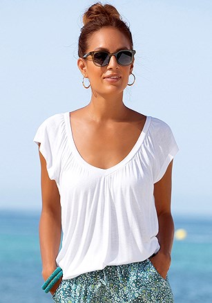 CASUAL V-NECK TOP product image (X34006.WH.G1)