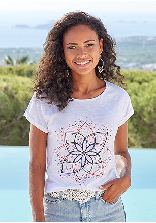 Graphic Print Top product image (X34504.WH.1)