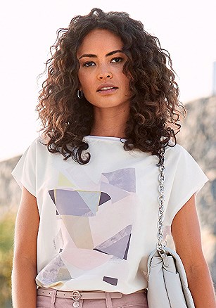 Short Sleeve Graphic Top product image (X34585.WHPR.1)