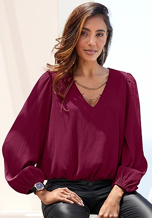 Chain Detail Neckline Blouse product image (X34672.PL.1)