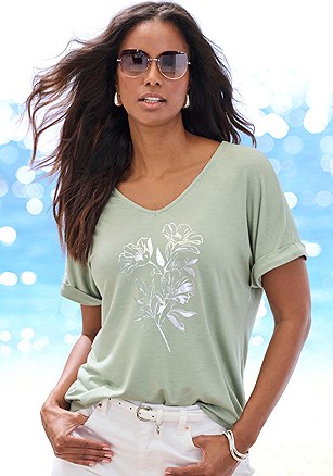 Metallic Graphic Print Top product image (X34970.MINT.1)