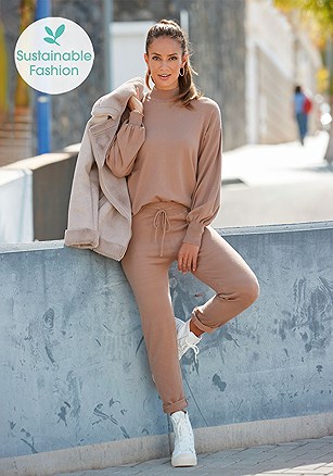 Casual Drawstring Pants, Bishop Sleeve Sweater product image (X36088CG.SF)