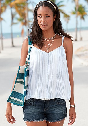 Frayed Hem Shorts product image (X37036.DE.1.P42325)