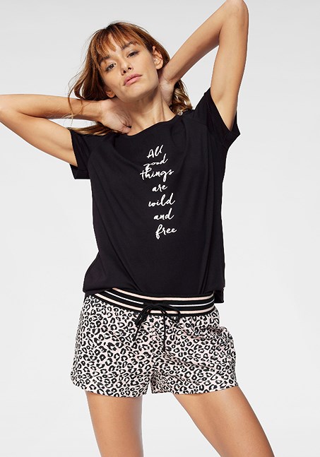 Black Printed Leopard Short Pajama Set X40041 | LASCANA