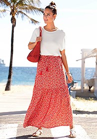 Skirts for Women: Elevate Your Outfits | LASCANA's Styles